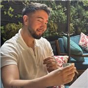 Ich unterrichte Türkisch für diejenigen, die Englisch können.